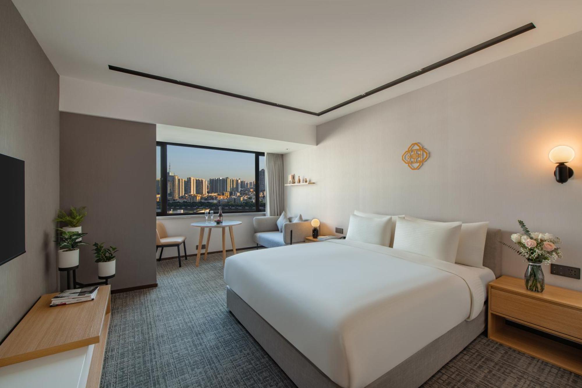 Guangzhou Hotel - Free Shuttle Bus To Exhibition Center During Canton Fair Period Kültér fotó